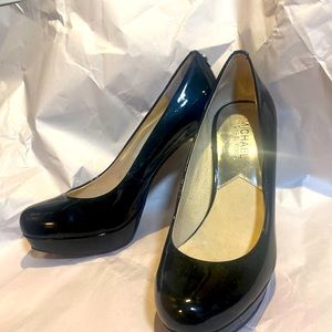 Michael Kors at 6M patent leather high heels